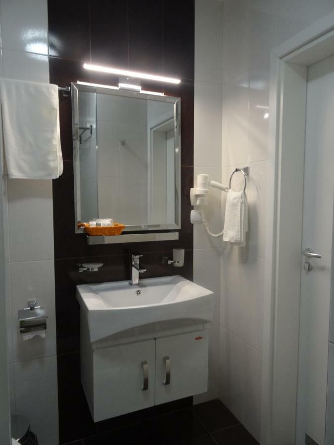 Апартамент 13 Hisarya Exterior photo