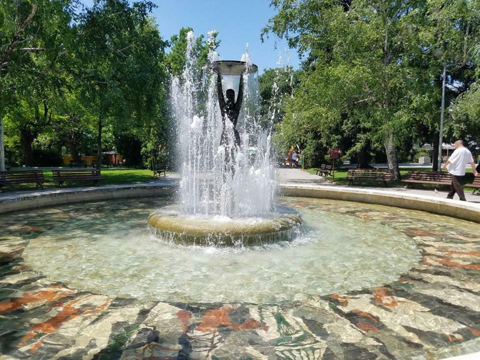 Апартамент 13 Hisarya Exterior photo